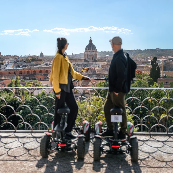 Electric recreational mobility for outdoor leisure and private destinations